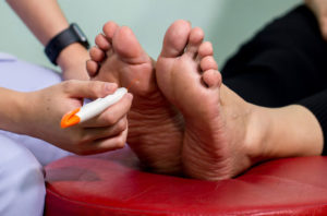 Diabetic Neuropathy: Types, Symptoms, Causes and Treatments