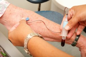 Blood tests for ketones in urine