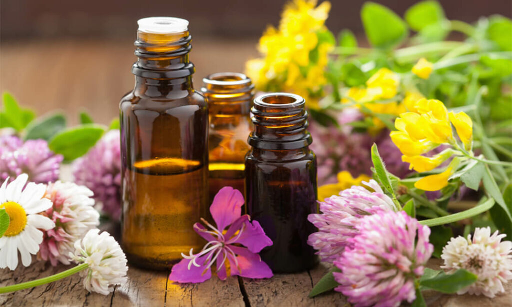 Aromatherapy: The Benefits of Essential Oils