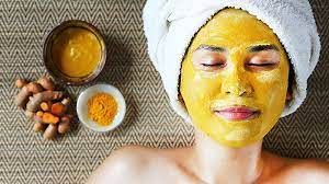 Treat your skin with home-made natural face masks