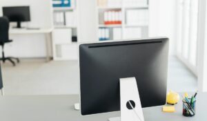 Spacious workstations- workplace ergonomics
