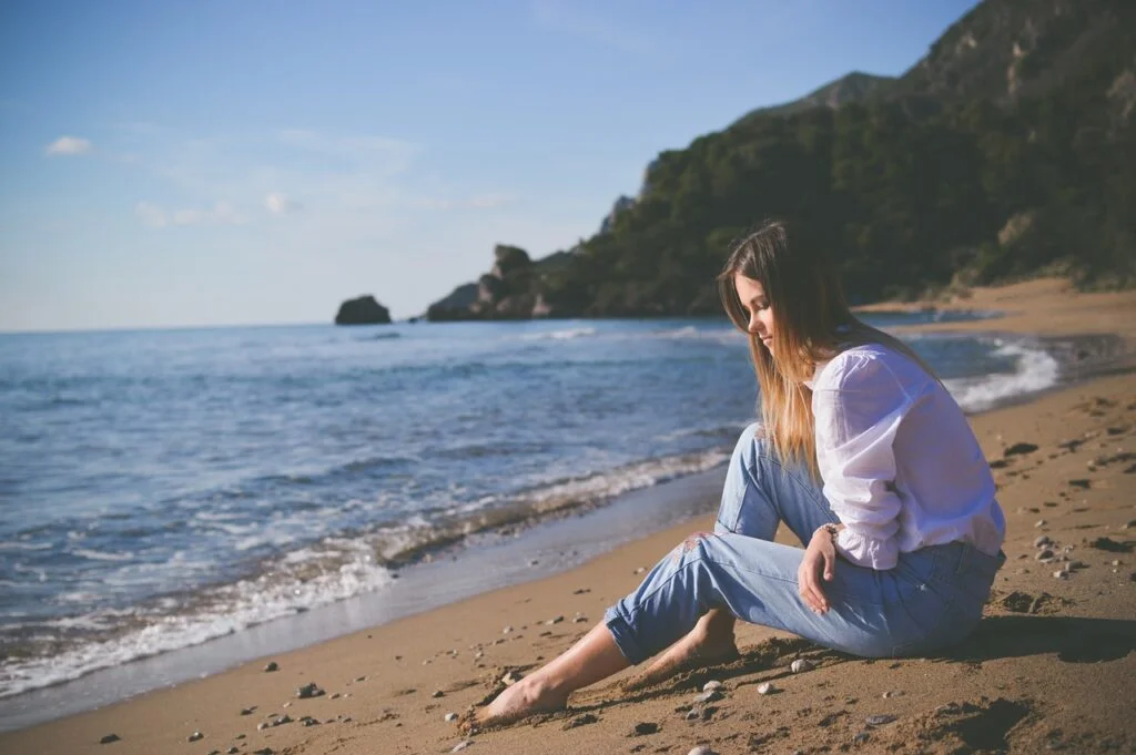 Signs of "Feeling Disconnected From Reality"