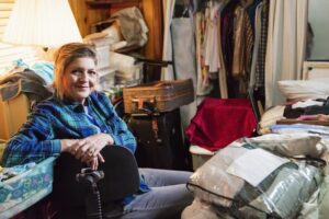 Clutter vs Hoarding: Differences, Causes, and Solutions