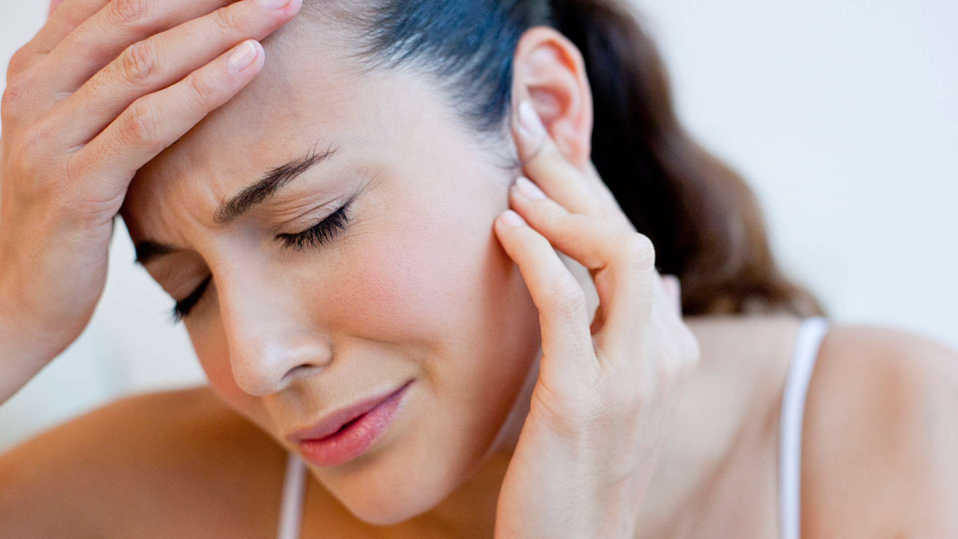 Noise Sensitivity Anxiety | Meaning | Signs | Causes | Treatment