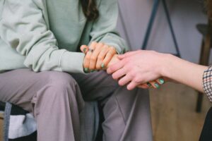 10 Tips to Finding the Right OCD Therapist for You