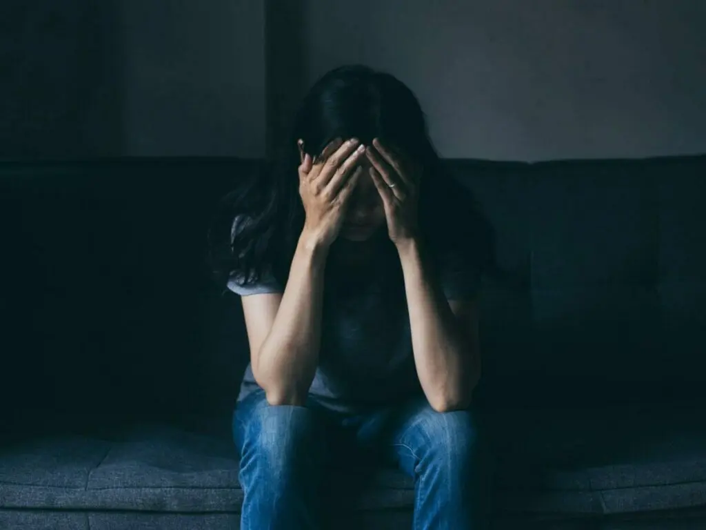 Anxiety Symptoms in Women: How to Recognize and Treat Them