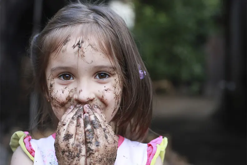 Eating Dirt Disorder: Meaning, Signs, Causes, And Treatment