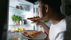 Night-Eating Disorder: Meaning, Signs, Causes, And Treatment
