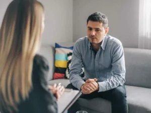 How Do Bipolar And Alcoholism Affect Life?