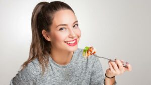 Eating Slowly And Weight Loss: The Surprising Link