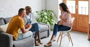 How To Find a Qualified Relationship Trauma Counselor?