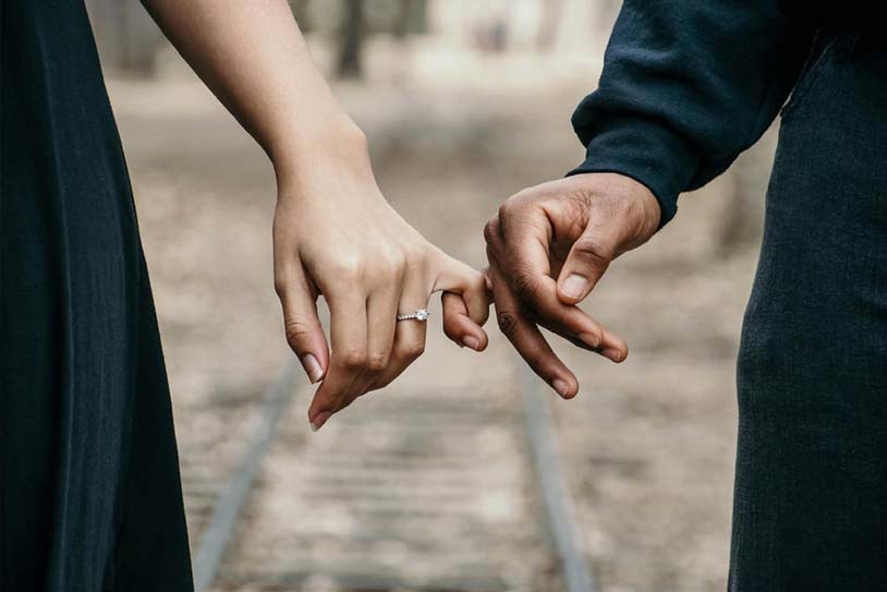 Strengthening Your Relationship With Online Christian Couples Counseling