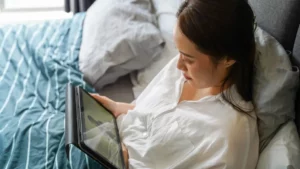 How Is Online Self-Help Therapy Helpful for Personal Growth?