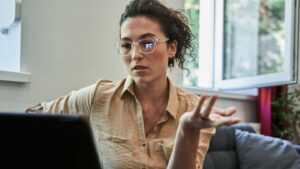 A Comprehensive Guide to Online Therapy for Adults