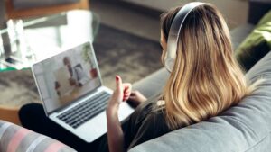 What Are The Pros And Cons Of Online Therapy For Seniors?