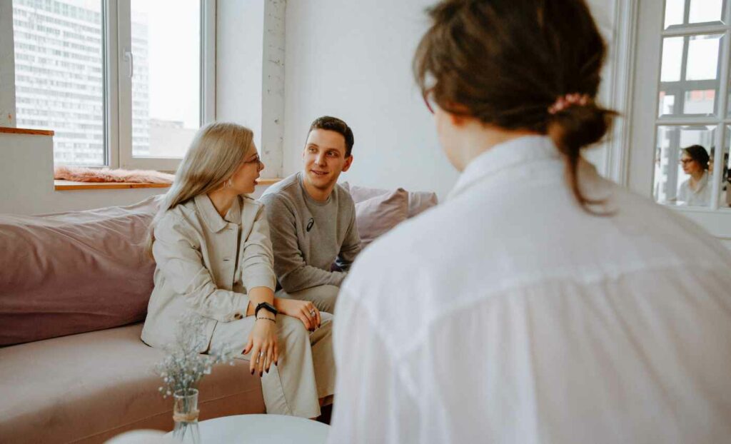 How To Address Control Issues In A Relationship?