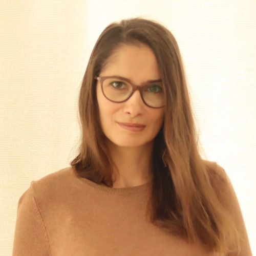 Elena Oks